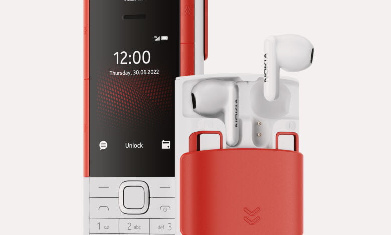 گوشی Crazy Nokia یک جفت هدفون بی سیم واقعی در داخل خود دارد