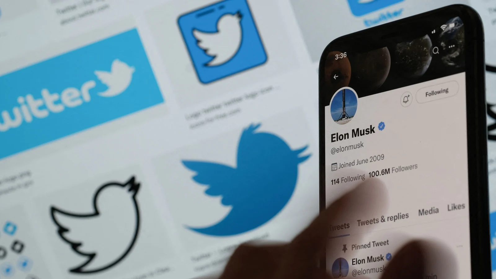 واکنش کارکنان توییتر پس از اینکه ایلان ماسک جهان را شوکه کرد و با کنار گذاشتن یک کلان 44 میلیارد دلاری جهان را شوکه کرد.