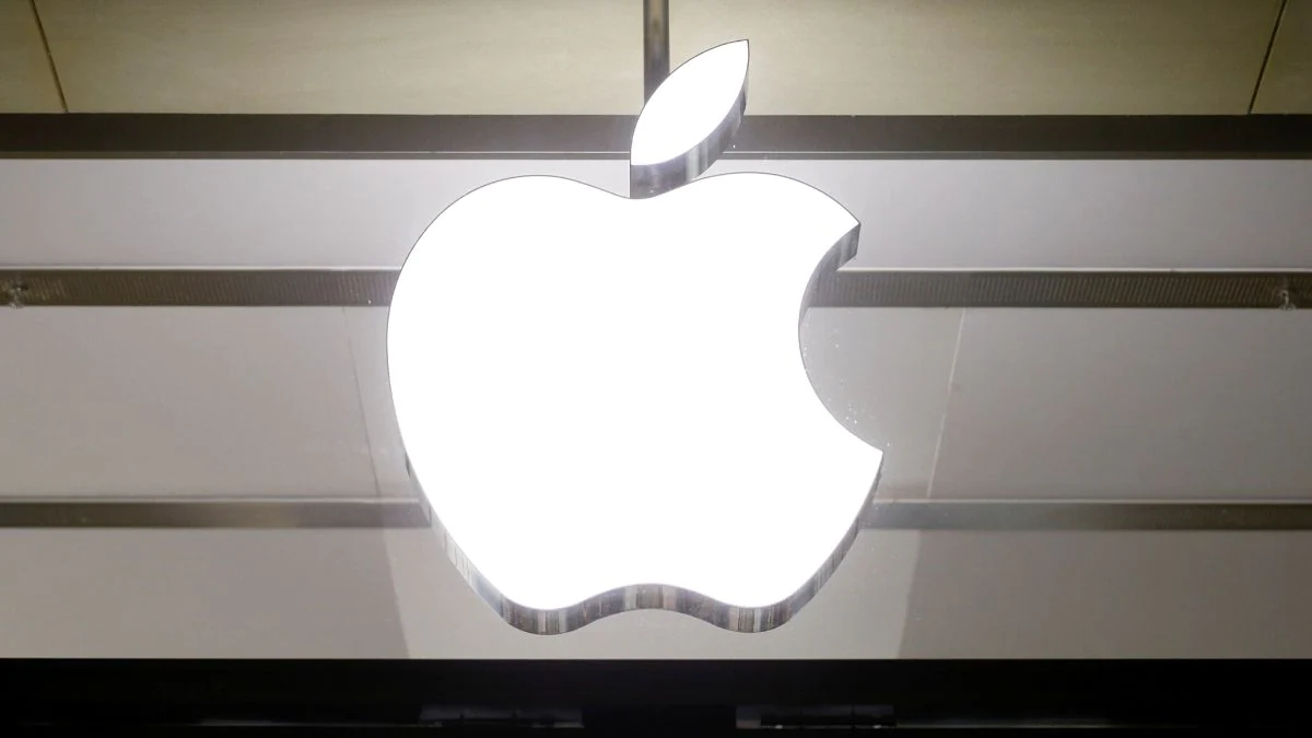Apple AR Glass Enters Design Development Stage to Debut in 2024: Report